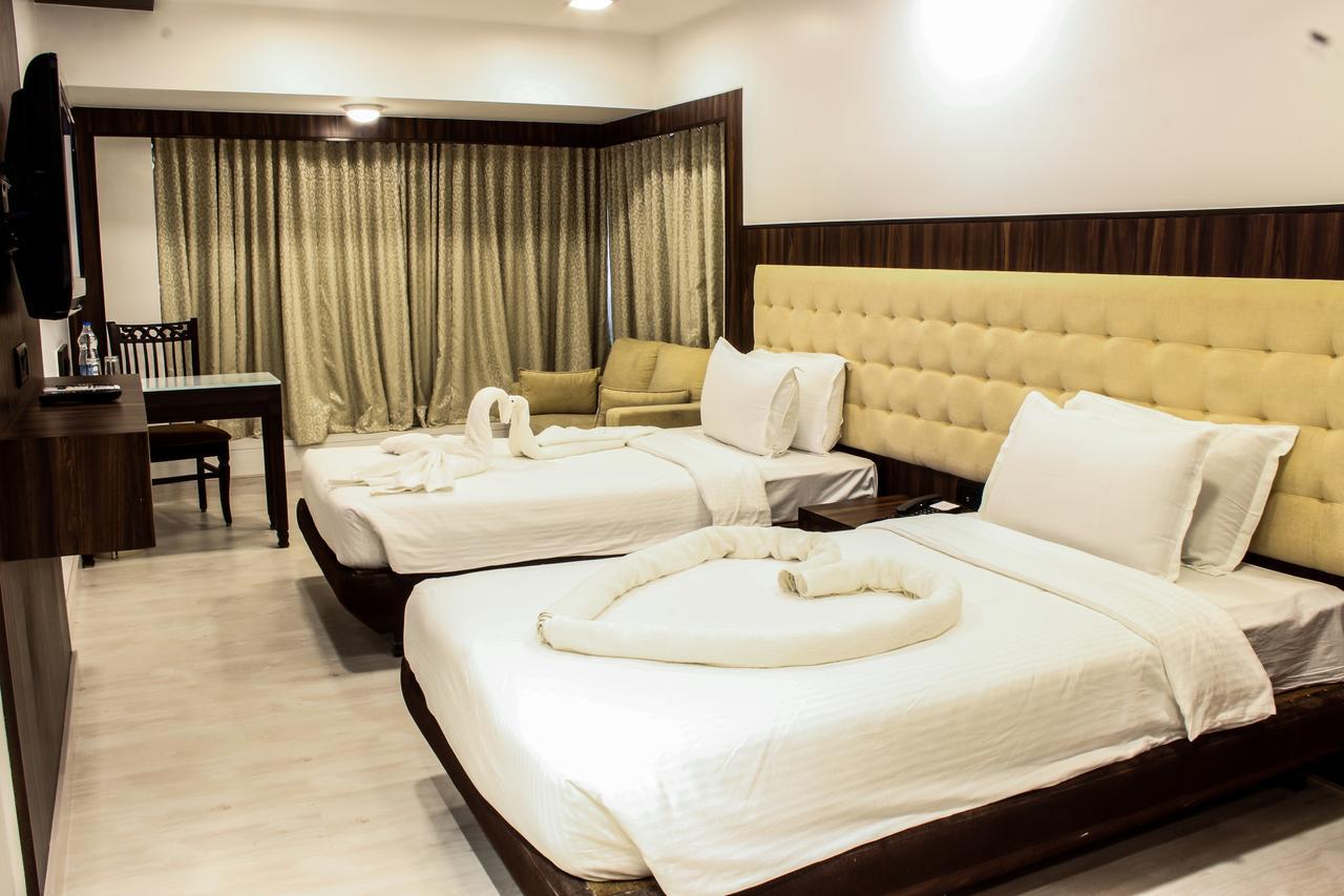 Golden Chariot The Boutique Hotel Bombaim Exterior foto